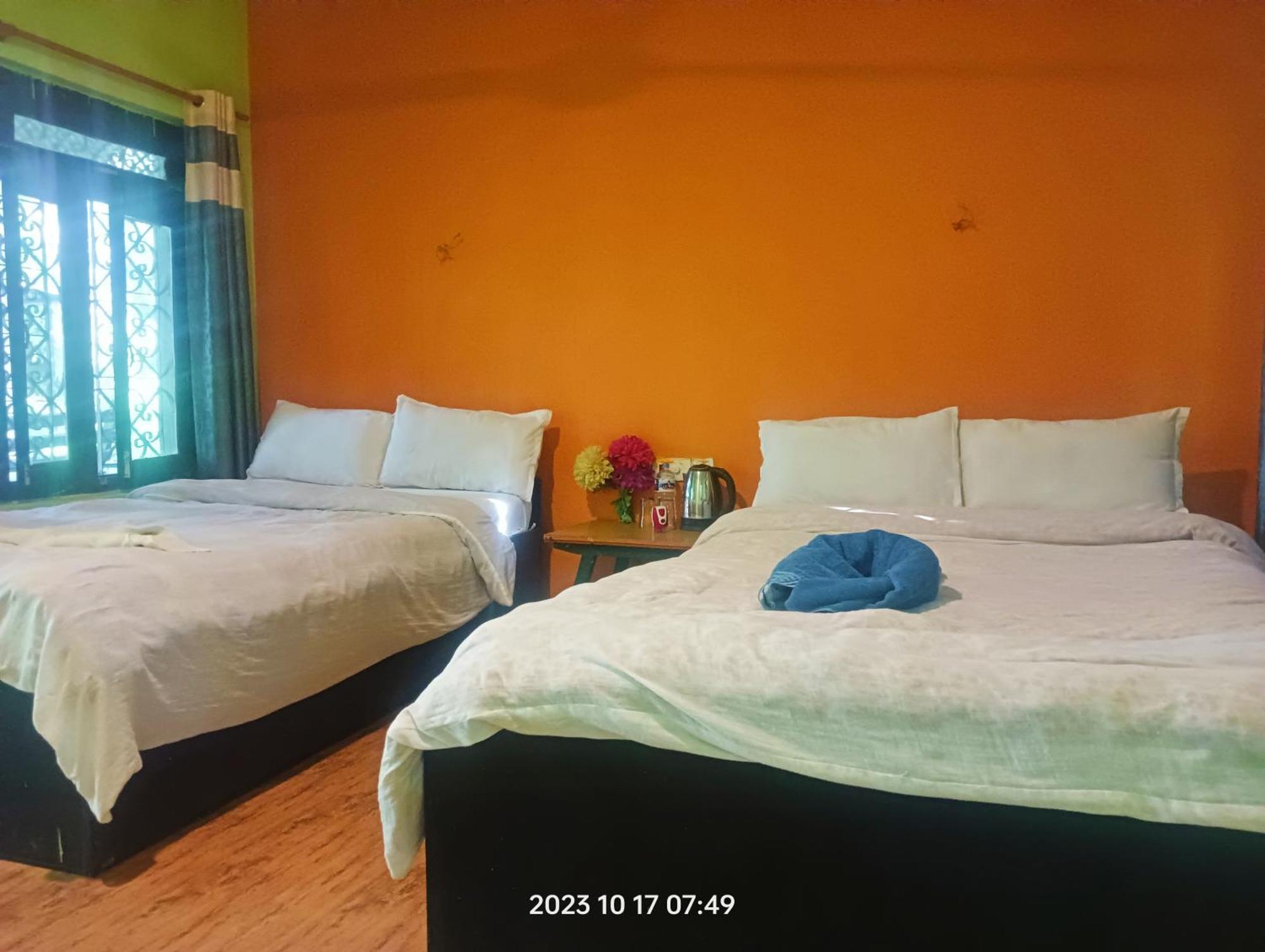 Hotel Butterfly - Peaceful Garden For Nature Lovers Sauraha Extérieur photo